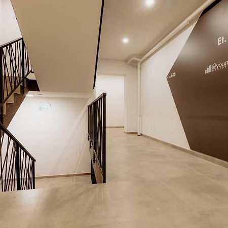 Nest Inn Oasis Residence Baia Mare Exteriör bild